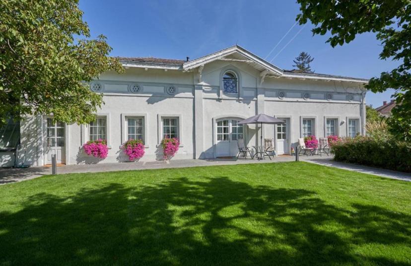 Apartment Mit Gartenblick Und Terrasse Baden bei Wien Zewnętrze zdjęcie